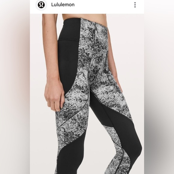 Lululemon Sweat & Repeat Tight 28" Black/ Serigraph Starlight Black Multi Size 4 - Picture 3 of 16